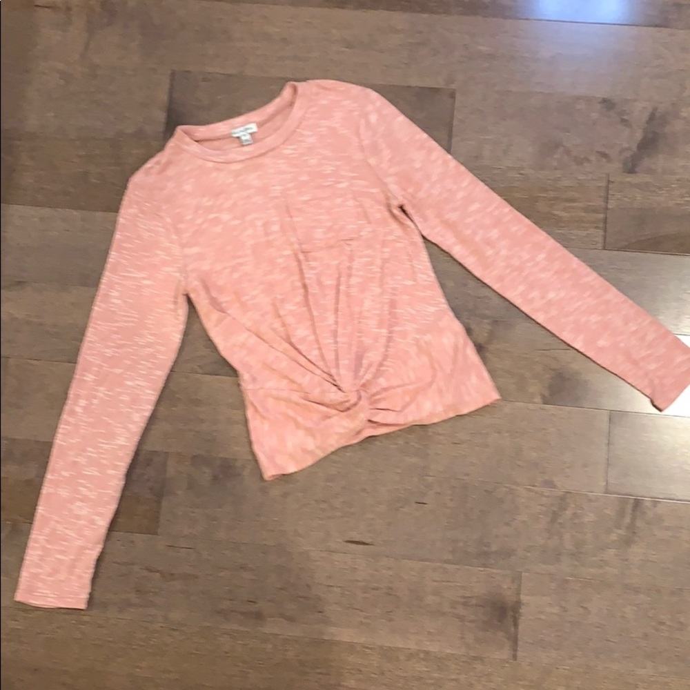 Love, fire pink knot front top.